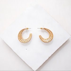 Vintage 1980s Gold Chunky Sculptural Hoop Earrings